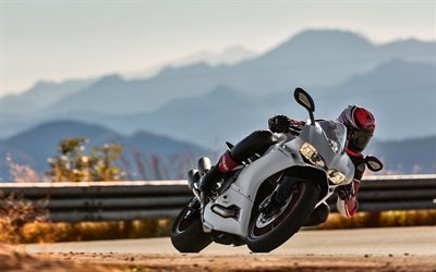 motos deportivas, 2016, Ducati 959 Panigale, el movimiento, el piloto, blanco Ducati