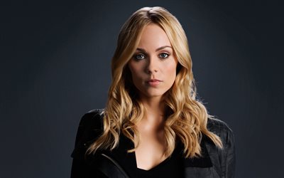 laura vandervoort, portrait, actrice canadienne, photoshoot, robe noire, star canadienne, actrices populaires