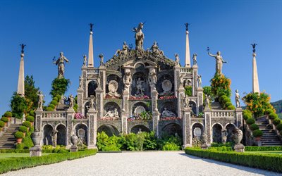 Borromean Islands, Palazzo Borromeo, The gardens, Isola Bella, Lago Maggiore, leaning gardens, Piedmont, Italy