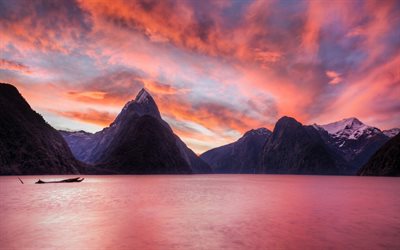 le fjord de milford sound, île du sud, nouvelle-zélande, le lac, coucher de soleil, piopiotahi