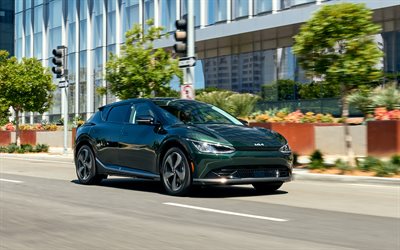 Kia EV6, 4k, electric cars, 2024 cars, street, Green Kia EV6, exterior, 2024 Kia EV6, US-spec, south korean cars, Kia