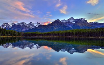 lago herbert, 4k, reflexión, montañas rocosas canadienses, bosque, hitos canadienses, parque nacional banff, alberta, montañas, canadá, hermosos paisajes, atardecer