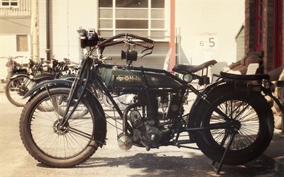 vieille moto, des raretés, des militaires de la moto
