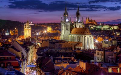 Prag, akşam, Cumhuriyet Meydanı kilise, Çek Cumhuriyeti