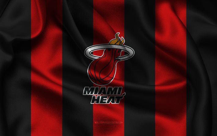 4k, logotipo de miami heat, tela de seda negra roja, equipo de baloncesto americano, emblema de los calores de miami, nba, miami heat, eeuu, baloncesto, bandera de los calores de miami