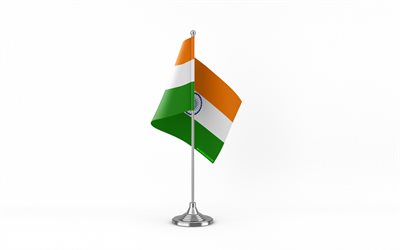 4k, indien bordsflagga, vit bakgrund, indien flagga, indiens flagga, indien flagga på metall pinne, nationella symboler, indien
