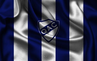 4k, logo quilmes ac, équipe d'argentine de football, tissu en soie bleu blanc, primera nationale, emblème quilmes ac, quilmes ac, argentine, football, panneau ac quilmes