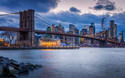 ponte di brooklyn, sera, luminarie, new york city, manhattan, città americane, grattacieli, paesaggio urbano di new york, usa, new york