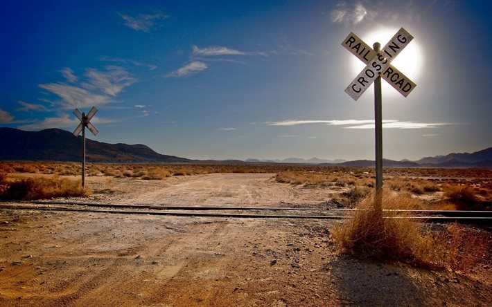 desierto, montañas, cruce de ferrocarril