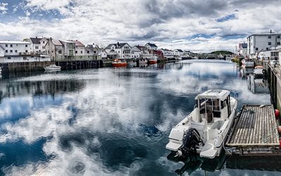 pier, dem lofoten-archipel, das boot, norwegen