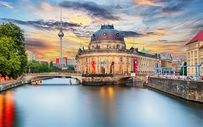 le fernsehturm, 4k, tv tv tower berlin, île du musée, spreeinsel, coupes de berlin, île, paysages urbains, villes allemandes, berlin, allemagne, europe, paysage urbain de berlin