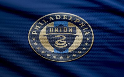 philadelphia union fabric logo, 4k, blauer stoffhintergrund, mls, bokeh, fußball, philadelphia union logo, philadelphia union emblem, philadelphia union, american soccer club, philadelphia union fc