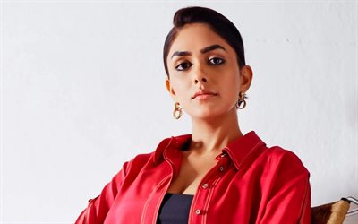 Mrunal Thakur, 2022, indian celebrity, red suit, Bollywood, movie stars, brunette woman, pictures with Mrunal Thakur, indian actress, Mrunal Thakur photoshoot