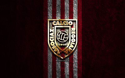 goldenes logo von ac reggiana 1919, 4k, lila steinhintergrund, serie b, italienischer fußballverein, benevento logo, fußball, ac reggiana 1919 emblem, ac reggiana 1919, reggia fc