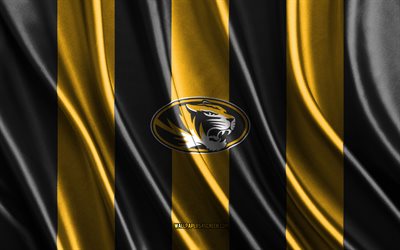 4k, logo des tigres du missouri, ncaa, texture de soie noire jaune, drapeau des tigres du missouri, club de football américain, drapeau en soie, emblème des tigres du missouri, usa, insigne des tigres du missouri, tigres du missouri