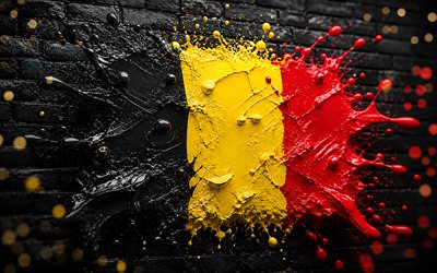 4k, drapeau belge, créatif, la belgique peint son drapeau, mur de briques noir, art de la peinture, éclaboussures de peinture, drapeau de la belgique, oeuvre d'art, symboles nationaux belges, drapeau 3d de belgique, belgique