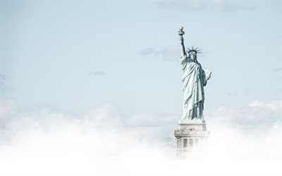 自由の女神, リバティ島, ニューヨーク, 雲の中の自由の像, 世界を啓発する自由, 記念碑, ニューヨークのランドマーク, アメリカ合衆国