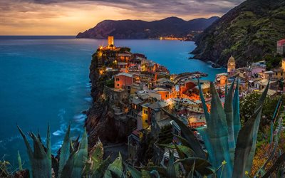Vernazza, 4k, sunset, coast, italian cities, Cinque Terre, Italy, Europe, Vernazza cityscape, Vernazza panorama