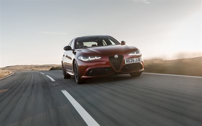 अल्फ़ा रोमियो गिउलिया इंटेन्सा, 4k, सड़क, 2025 कारें, ब्रिटेन कल्पना, अल्फ़ा रोमियो गिउलिया, 2025 अल्फ़ा रोमियो गिउलिया, इतालवी कारें, अल्फ़ा रोमियो