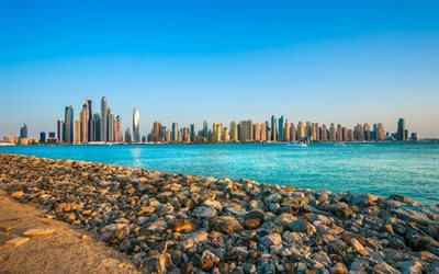 dubai, arabiemiirikunnat, ilta, pilvenpiirtäjät, auringonlasku, dubain taivaanranta, dubai cityscape, venesatama 101, hhhr  torni, valtameren korkeus, almas  torni, moderni arkkitehtuuri, yhdistyneet arabiemiirikunnat