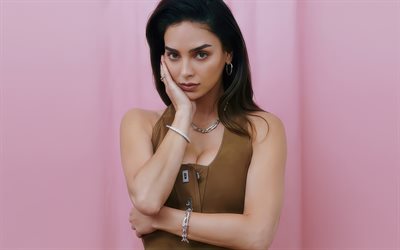 melissa barrera, meksikolainen näyttelijä, valokuvaus, ruskea mekko, meksikolainen malli, melissa barrera valokuvaus